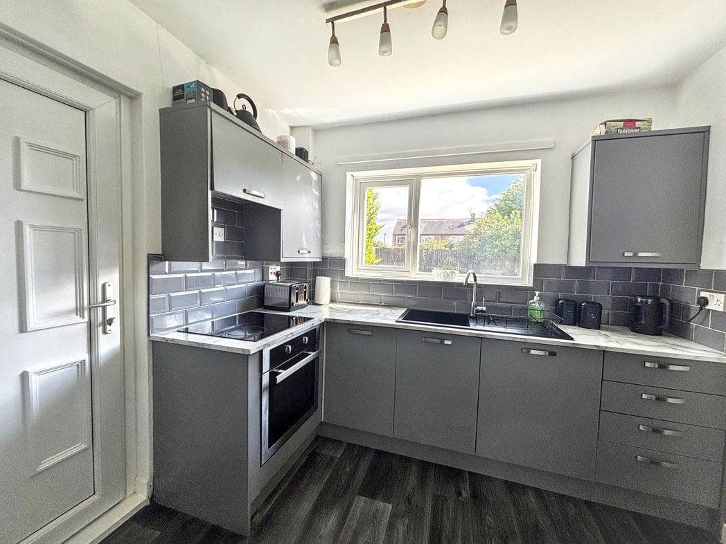 Another Kitchen Image