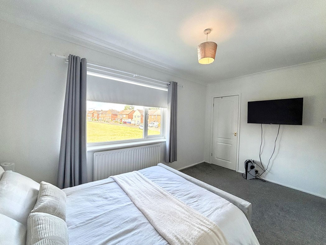 Additional Main Bedroom Image