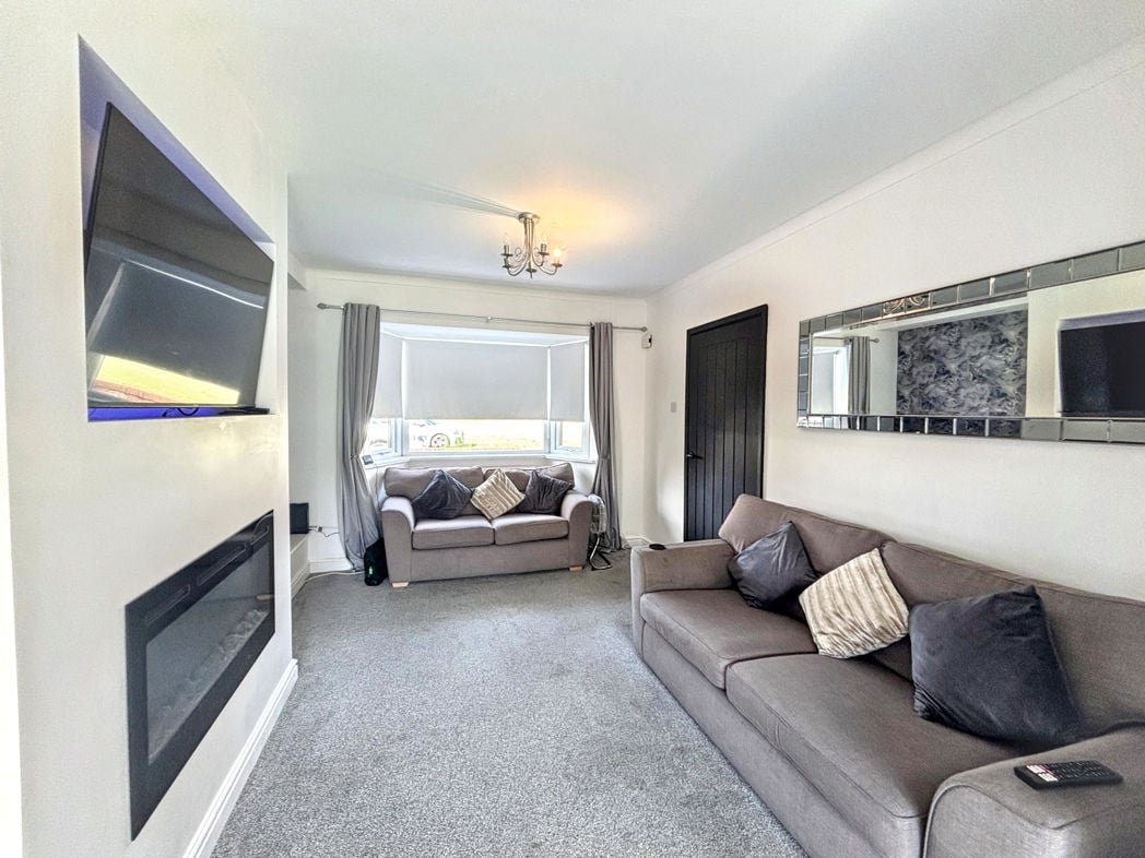 Another Living Room Image