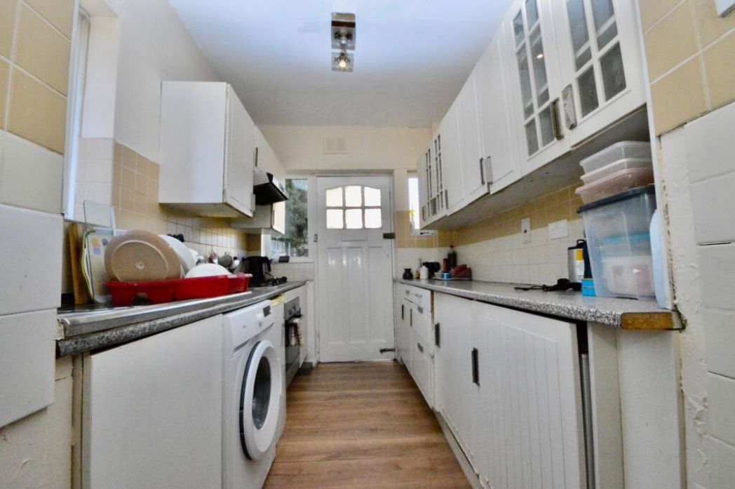 Property image 8 of 9