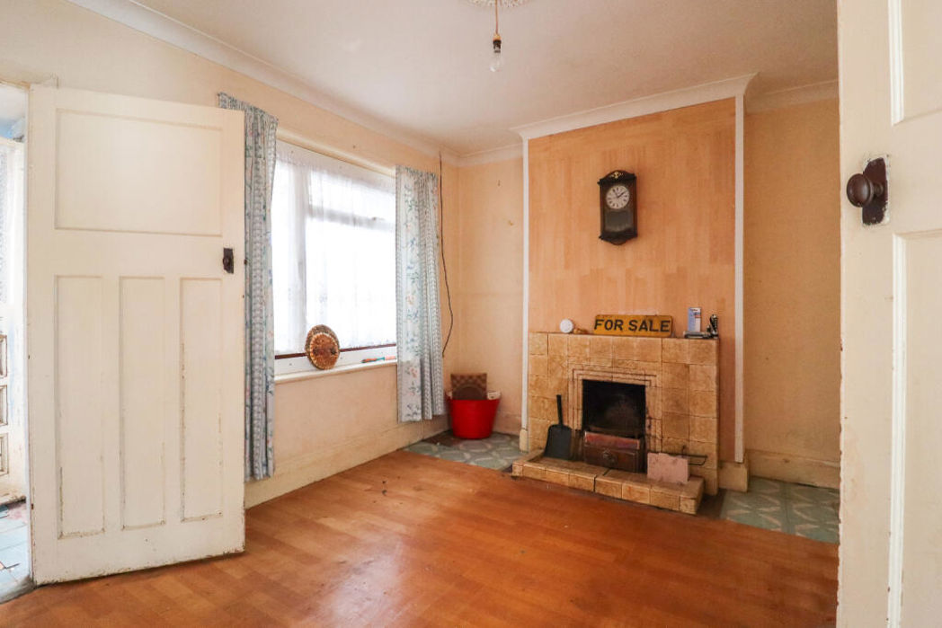 Property image 3 of 11
