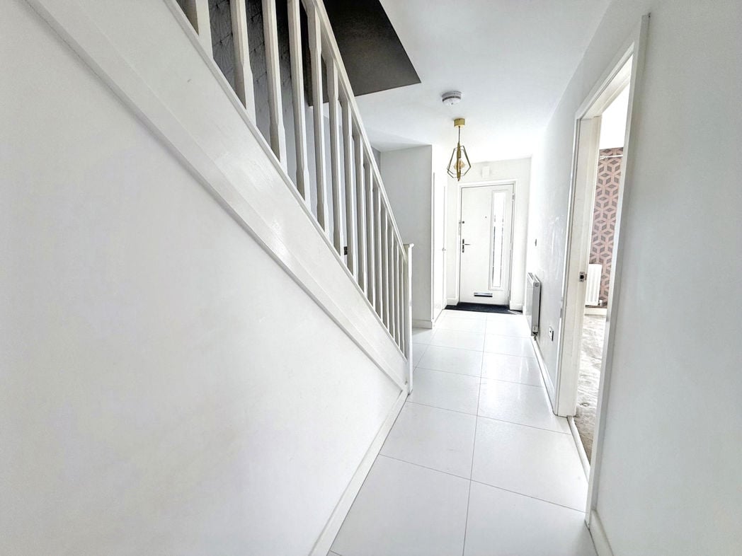 Property image 6 of 14