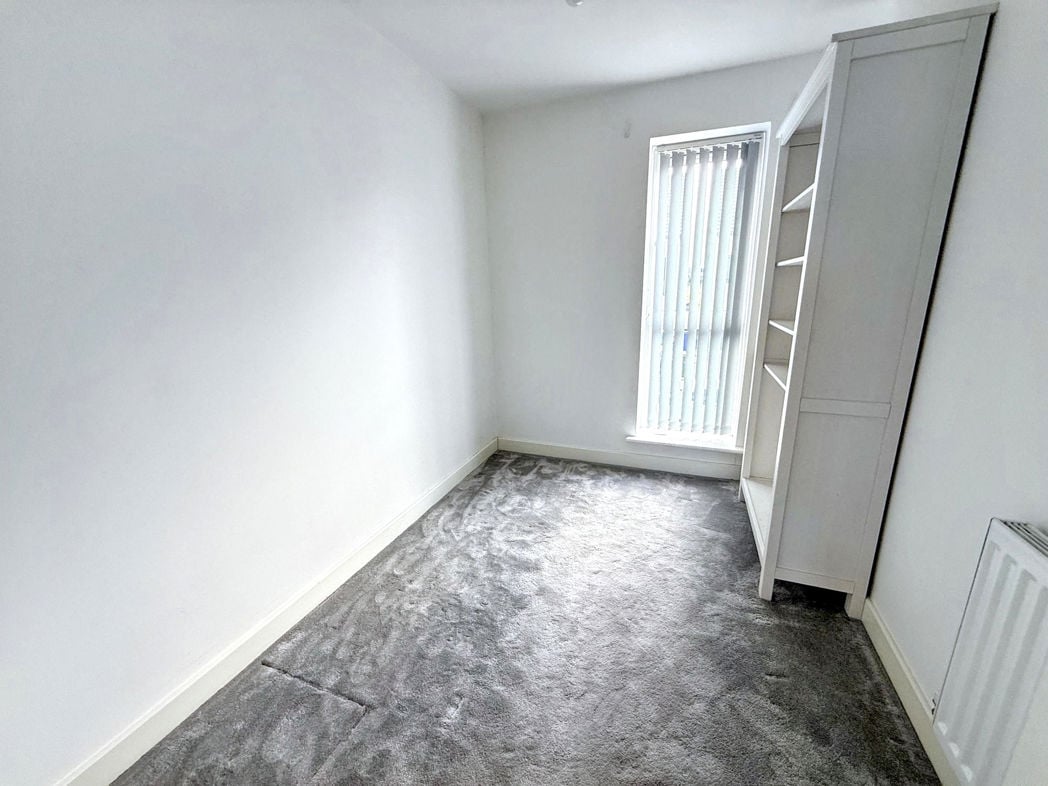 Property image 12 of 14