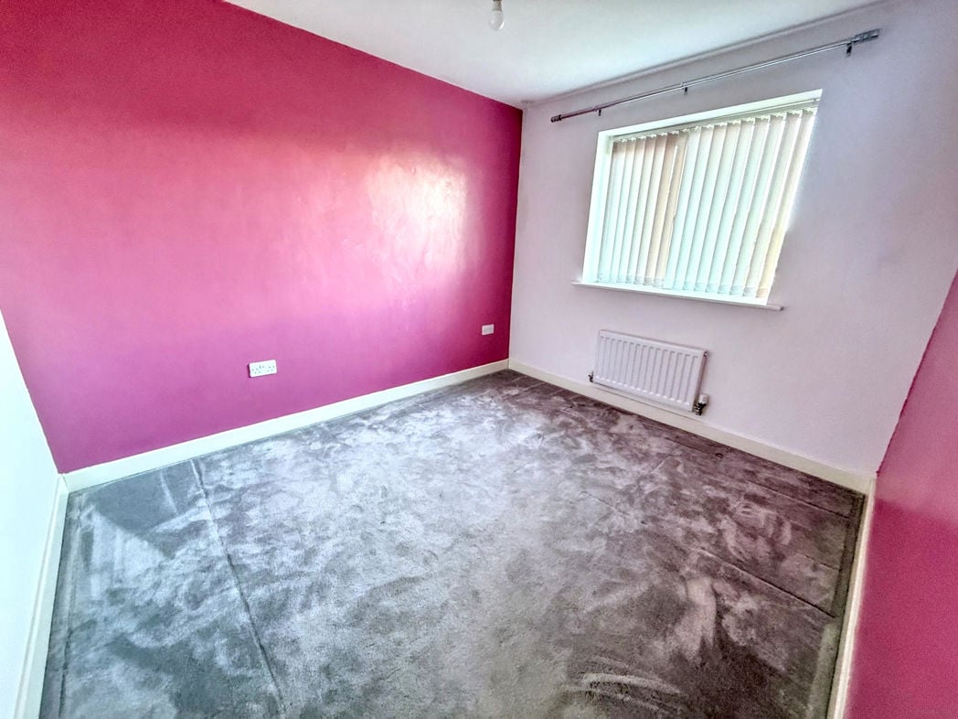 Property image 10 of 14
