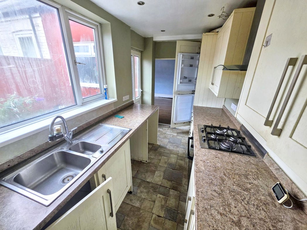 Property image 5 of 13