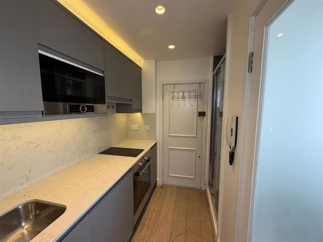 Property image 2 of 5