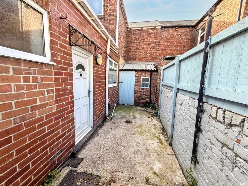 Property image 10 of 10