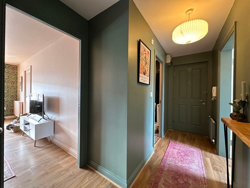 Property image 7 of 15