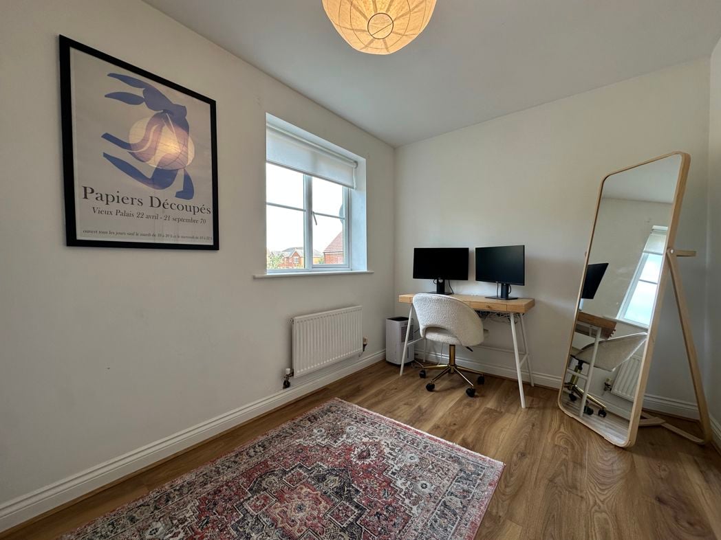 Property image 10 of 15