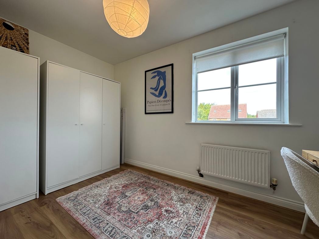 Property image 11 of 15