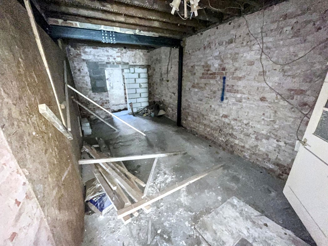 Property image 5 of 17