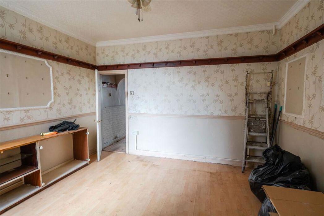 Property image 3 of 16