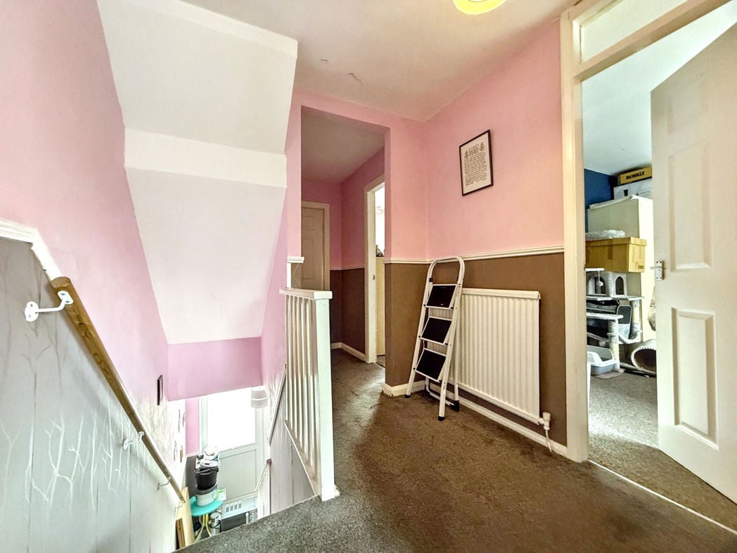 Property image 9 of 15