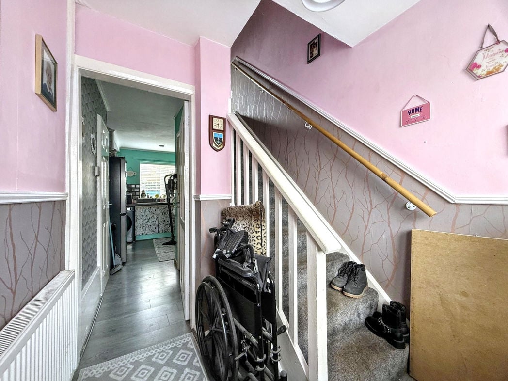 Property image 4 of 15