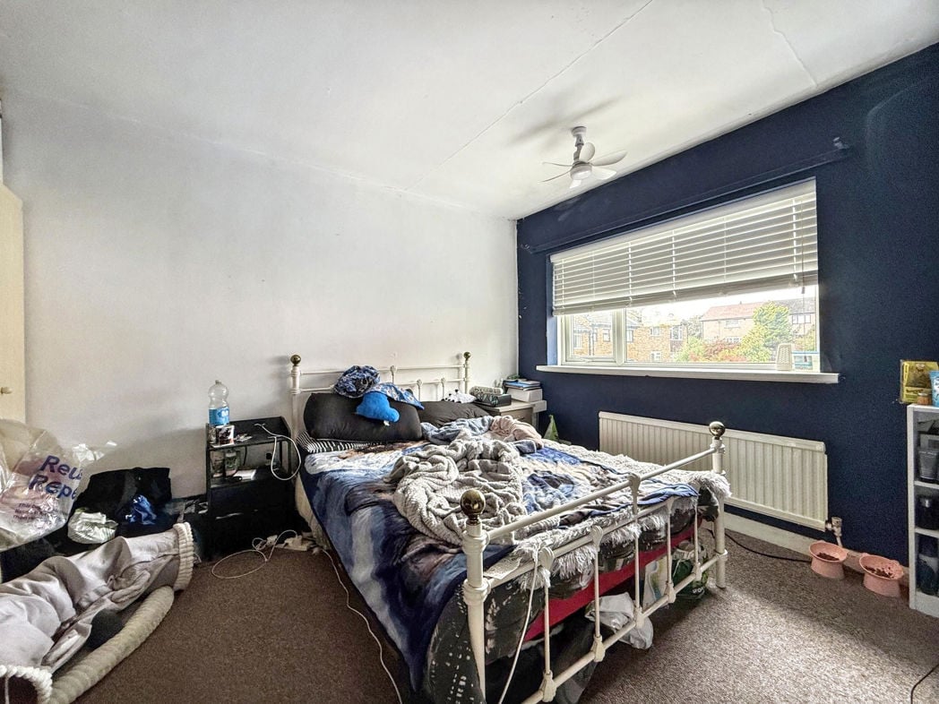 Property image 11 of 15