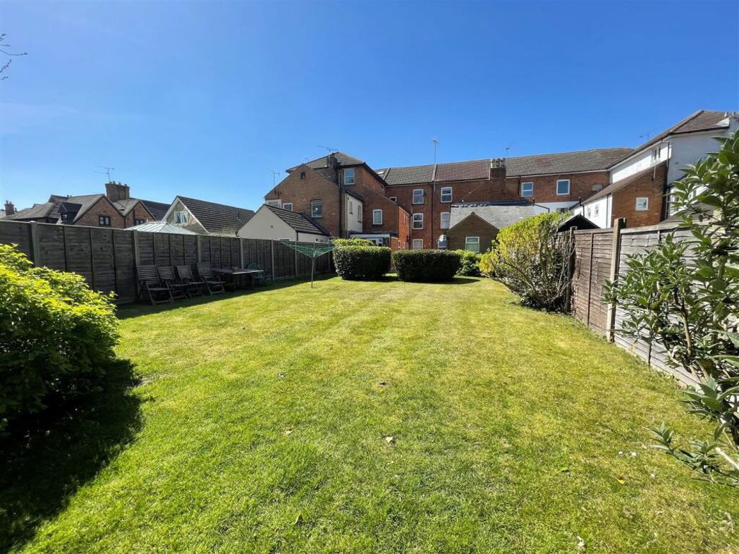 Property image 7 of 8