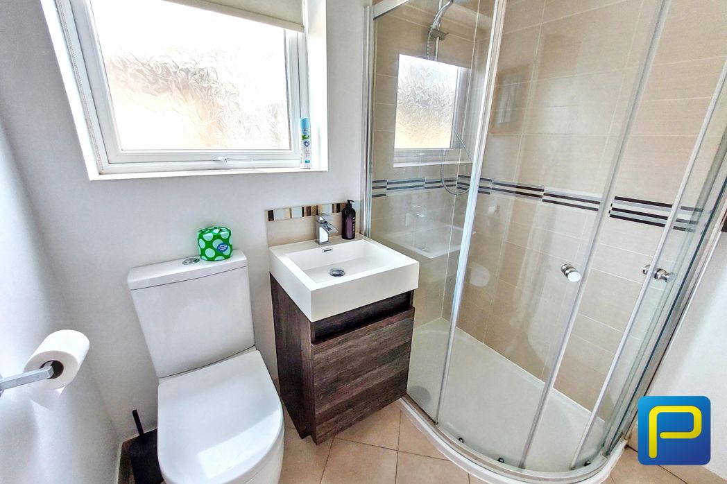 Property image 17 of 26