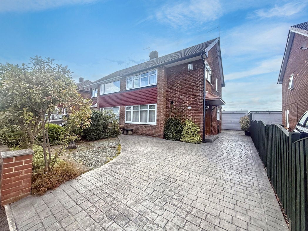 Property image 1 of 4