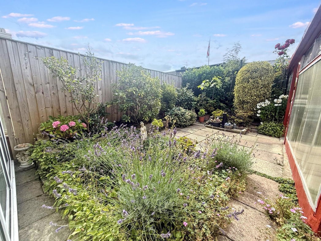 Property image 4 of 4