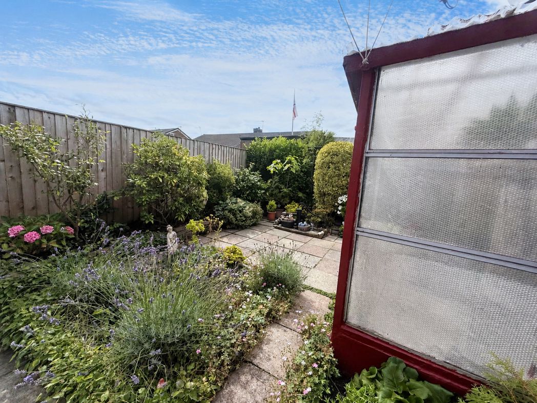 Property image 3 of 4