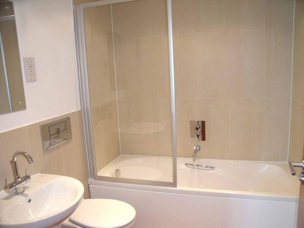 Property image 6 of 9