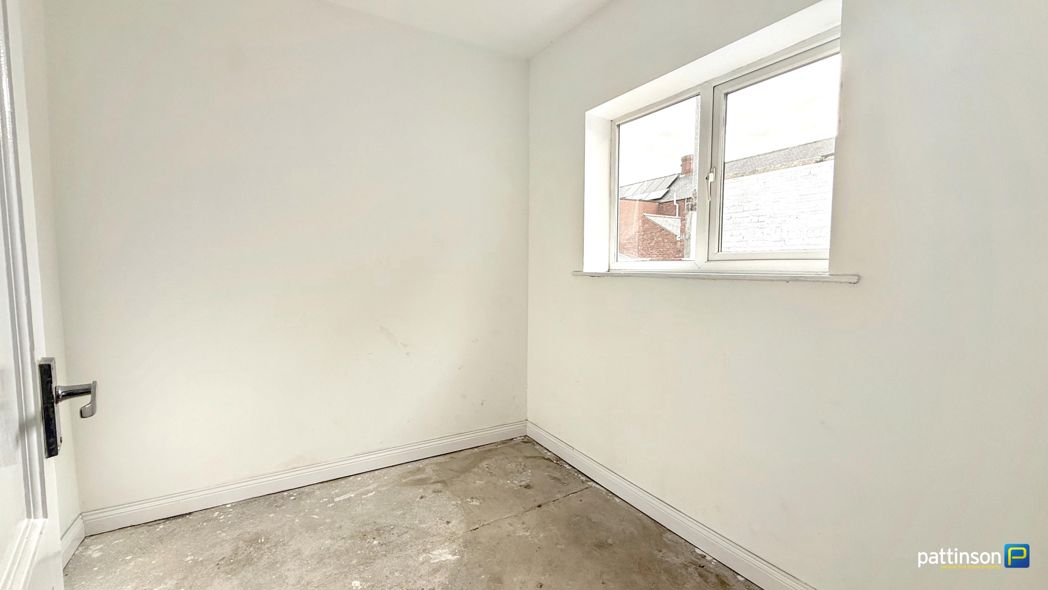 Reception/Bedroom 3
