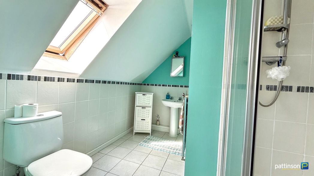 Master En-Suite