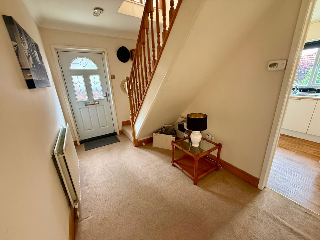 Property image 8 of 28