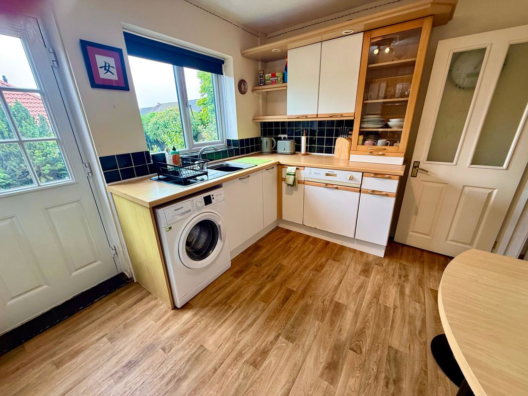 Property image 4 of 28