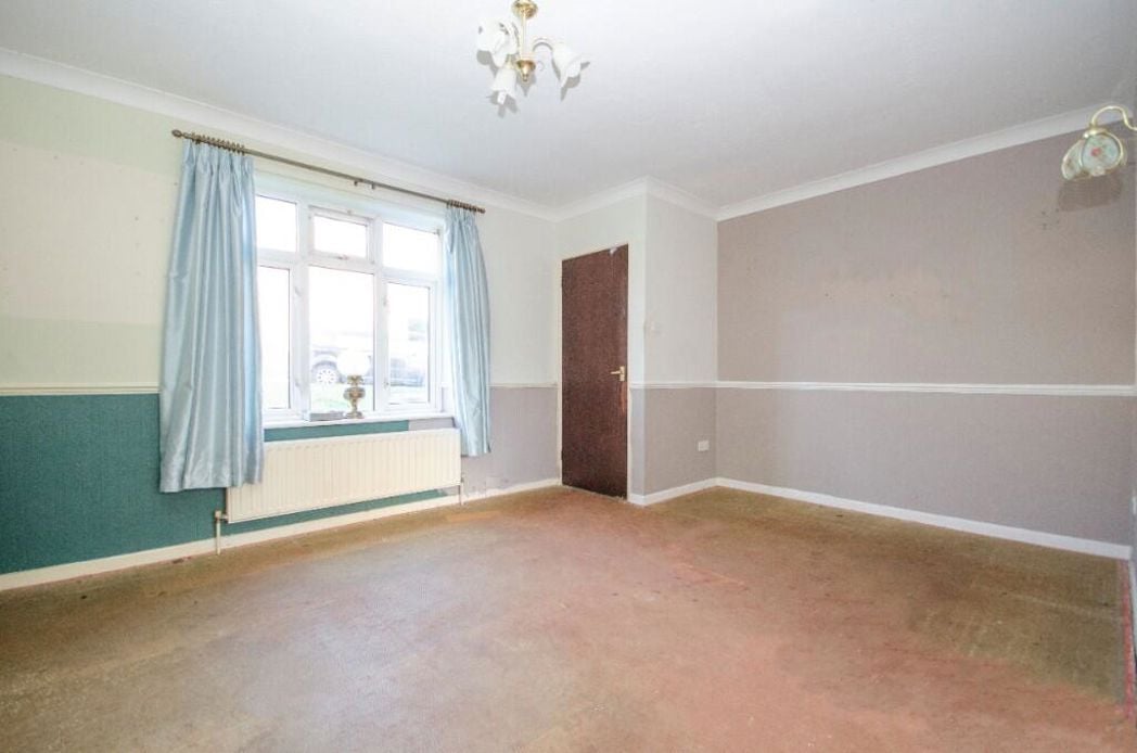 Property image 4 of 13