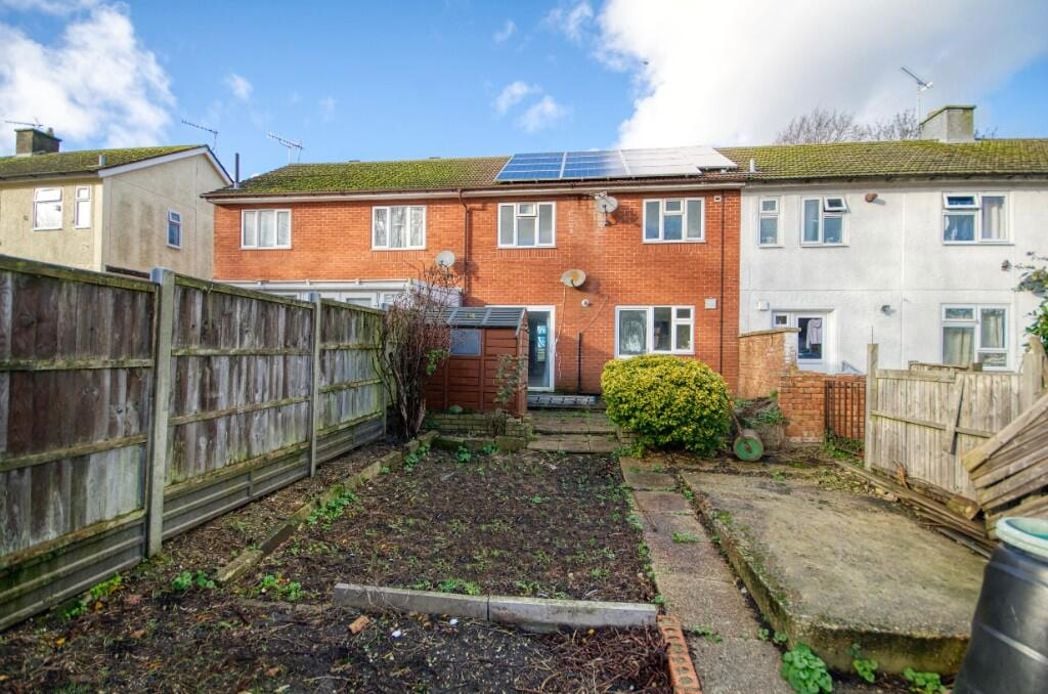 Property image 2 of 13