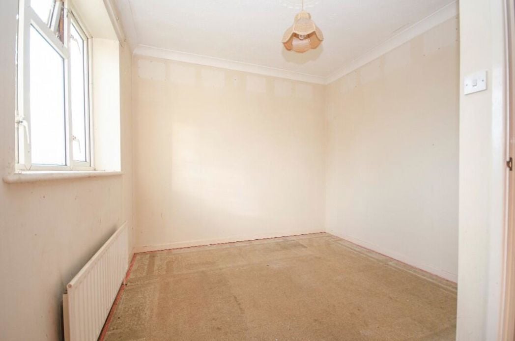 Property image 10 of 13