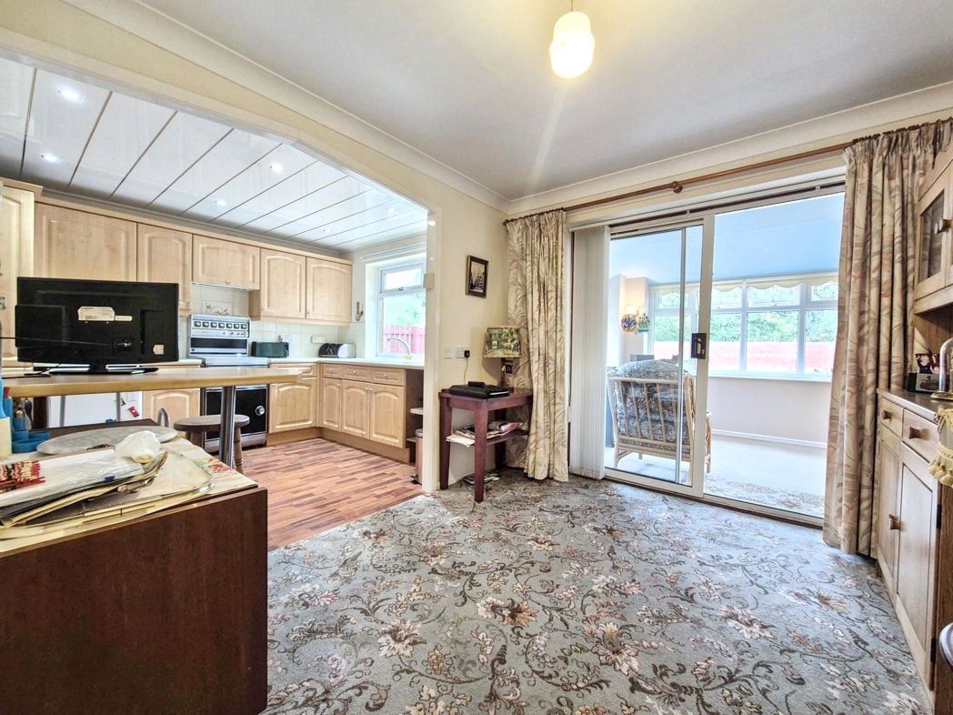 Kitchen / Dining Area..