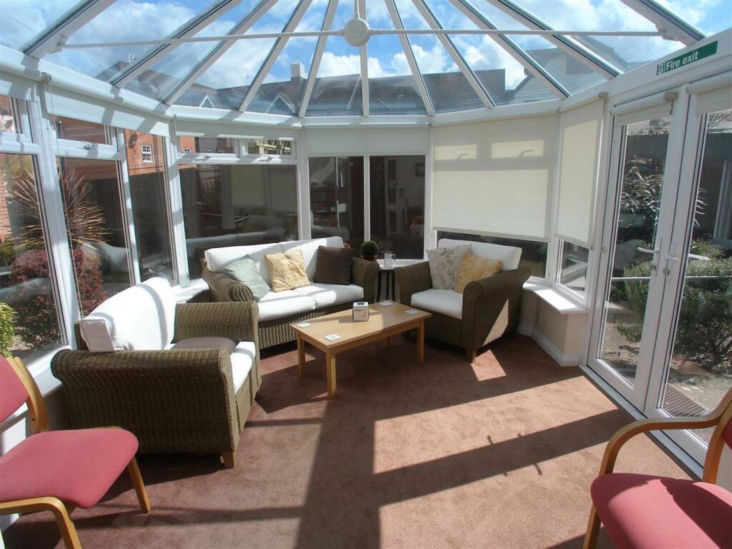 Property image 11 of 12