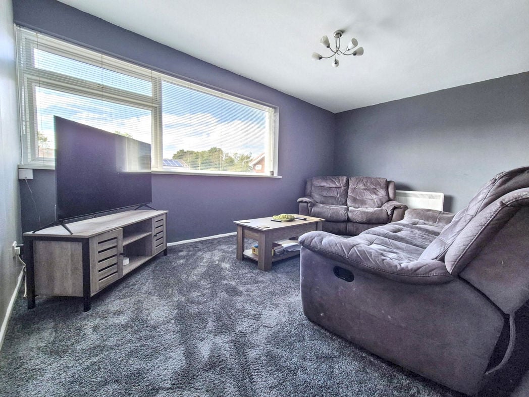 Lounge.