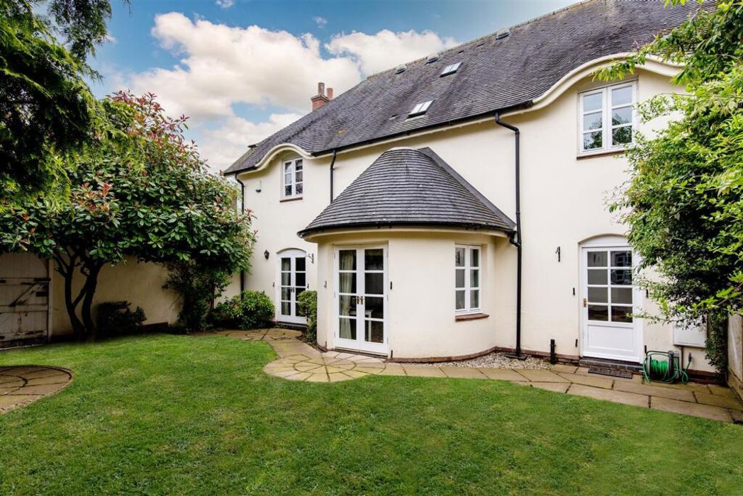 Property image 30 of 45