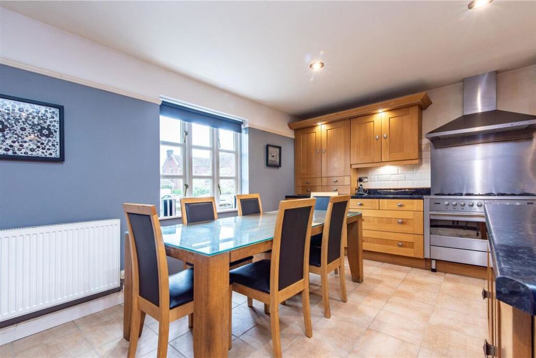 Property image 38 of 45