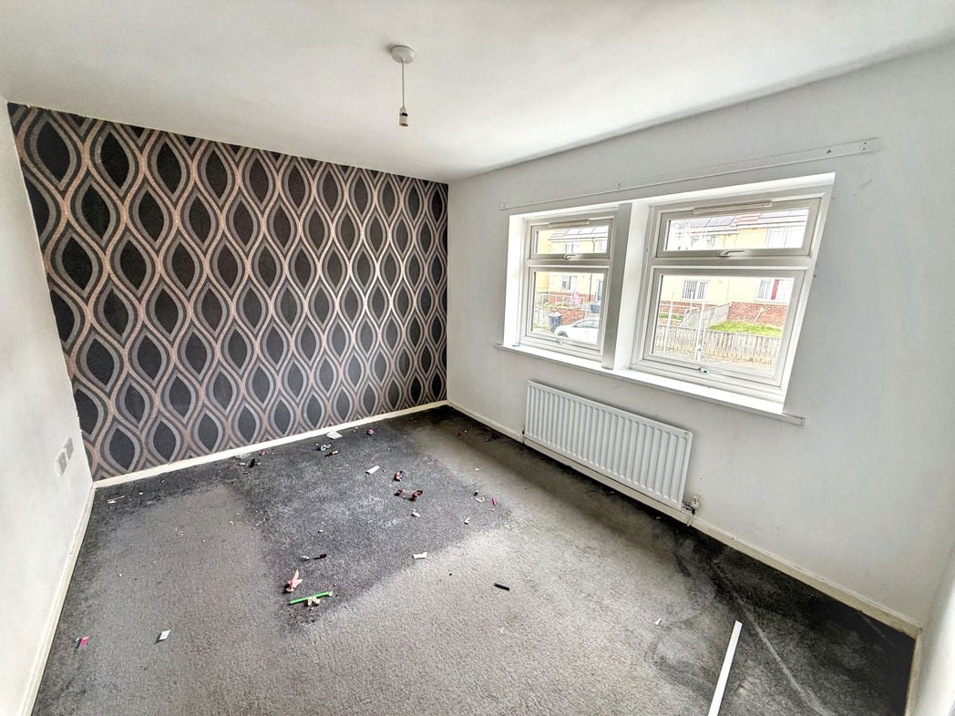 Property image 6 of 12
