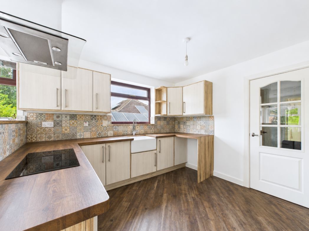 Property image 3 of 10