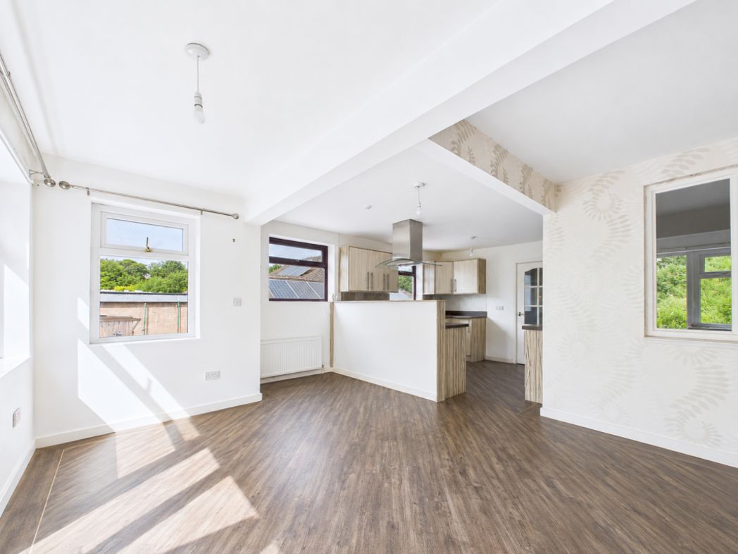 Property image 7 of 10