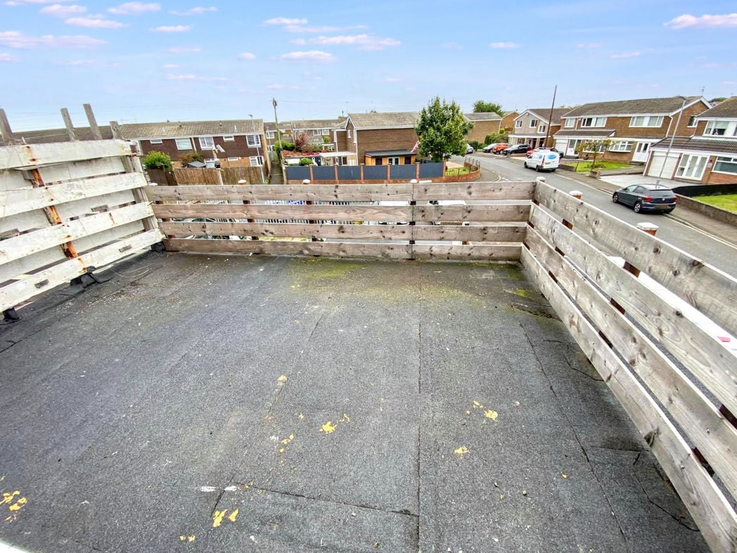 Property image 11 of 11