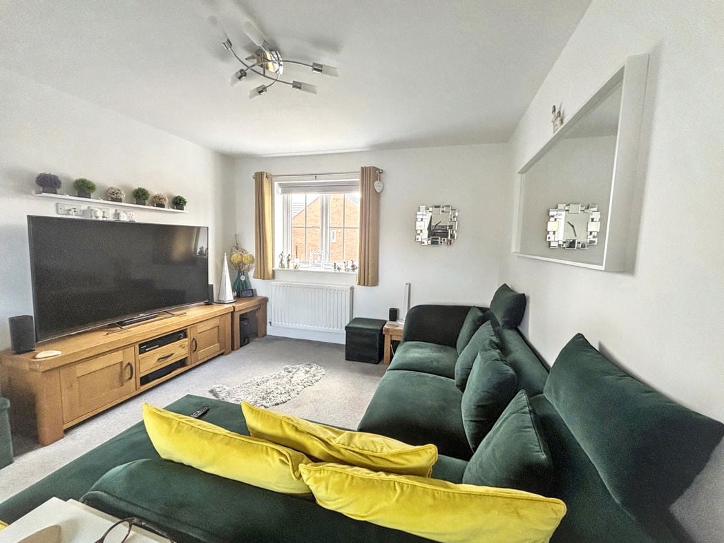 Open-Plan Living Room and Kitchen