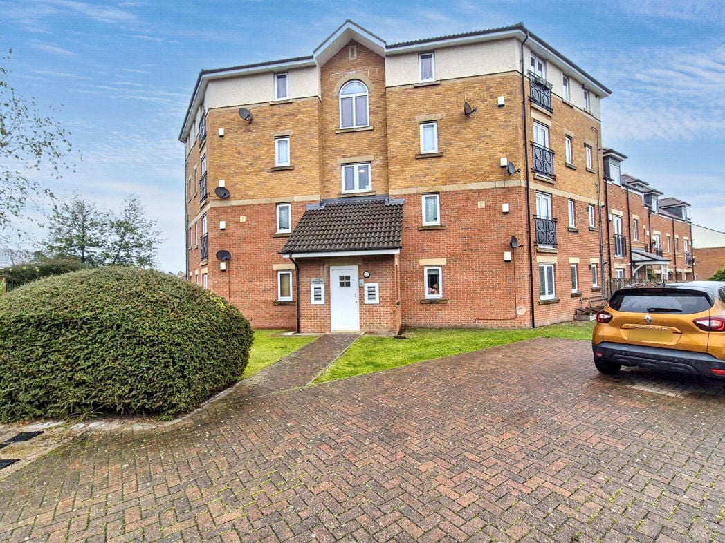 Property image 1 of 11