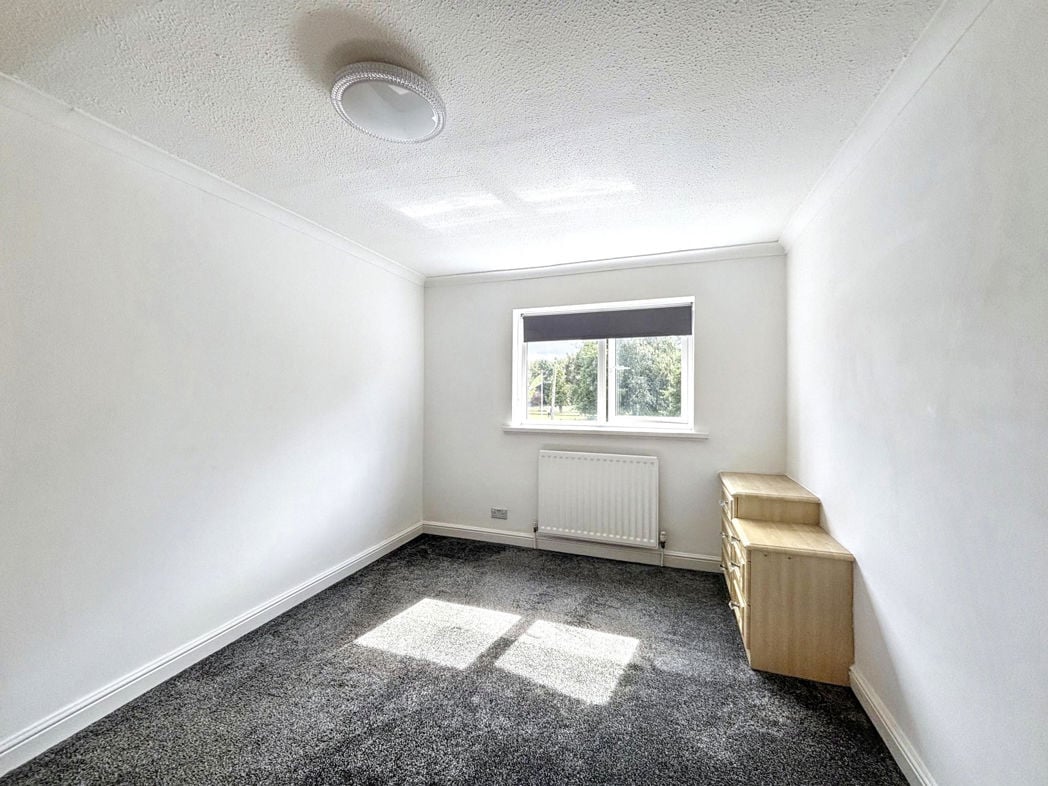 Property image 7 of 11