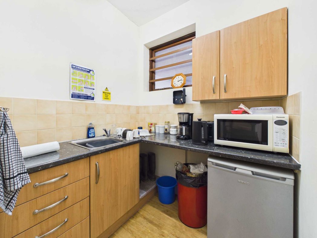 Property image 10 of 15
