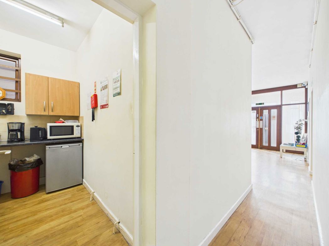 Property image 12 of 15