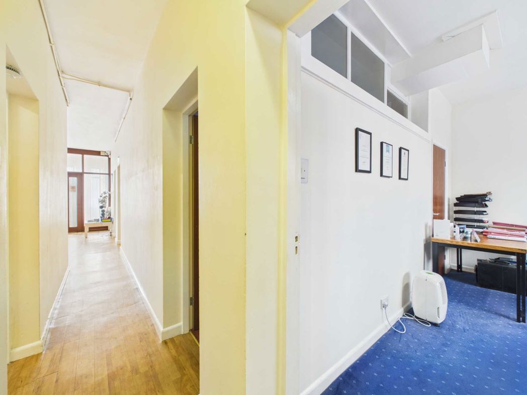 Property image 13 of 15