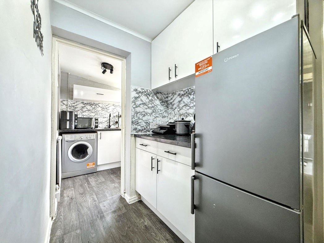 Property image 3 of 8