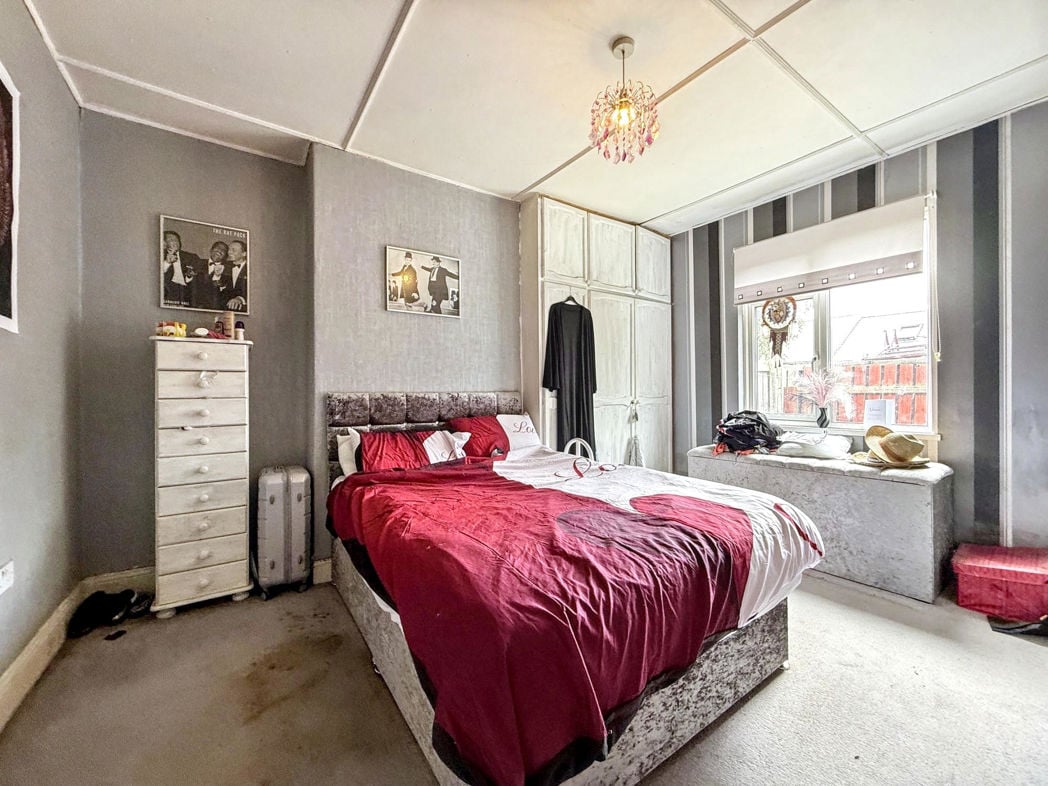 Property image 7 of 8