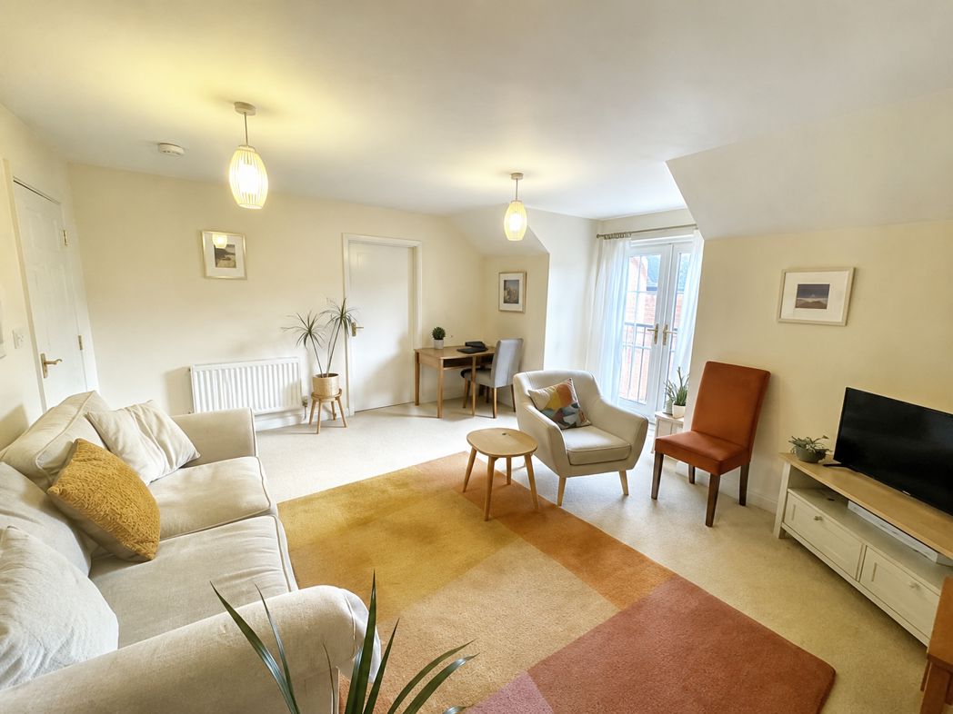 Property image 3 of 17